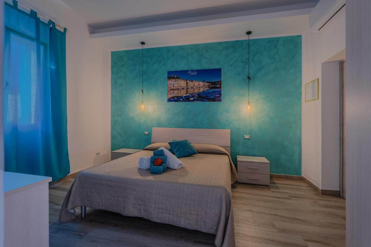 R&B Mediterraneo ボーザ エクステリア 写真
