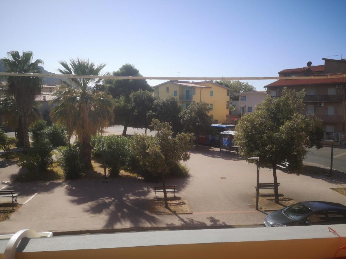 R&B Mediterraneo ボーザ エクステリア 写真
